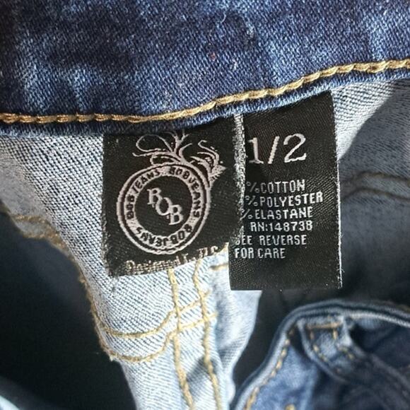 B.O.B women's distressed blue jeans size 1/2 - Picture 3 of 3